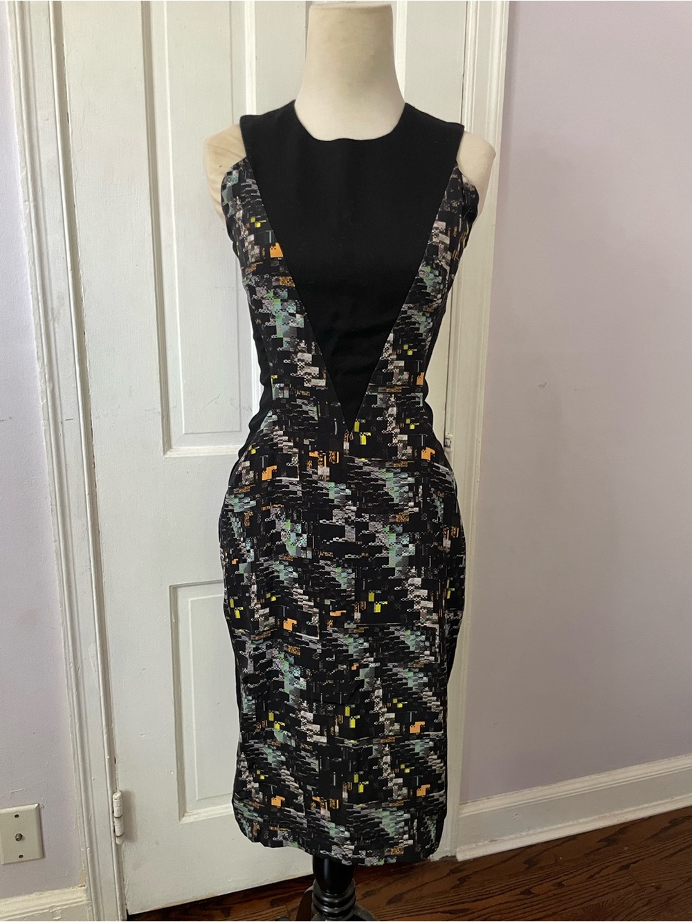 Zoe Jordan Geometric Panel Bodycon Dress – UK 8 / US 4